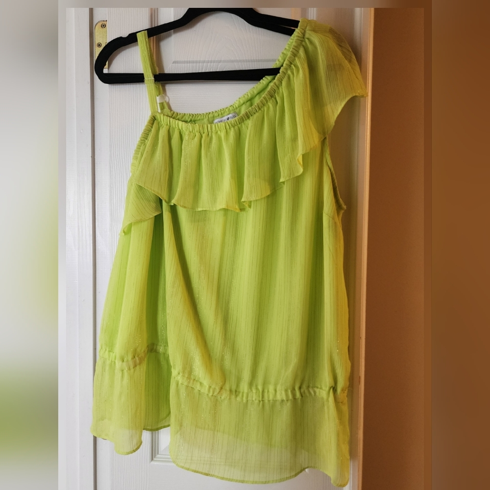 Green/yellow one shoulder blouse